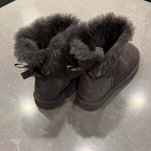 UGG Women's Short Shearling Rain & Winter Boots in Dark Gray with Bow